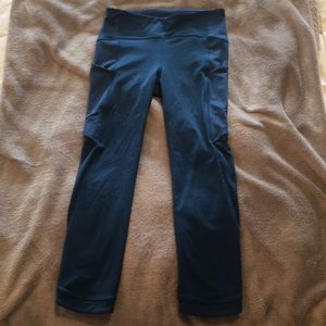 Teal cropped Lululemon leggings size 4